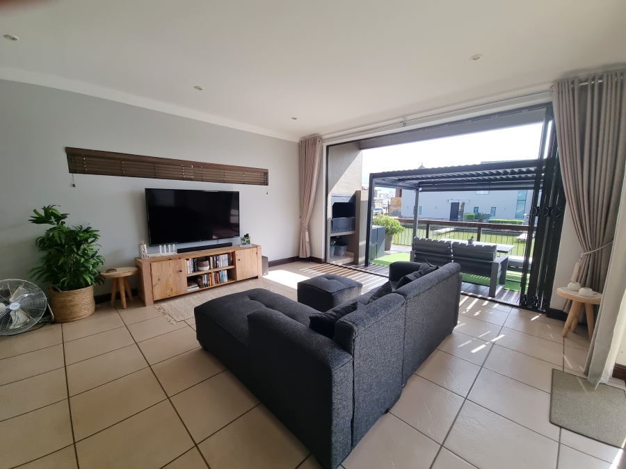 3 Bedroom Property for Sale in Hartbeesfontein AH North West